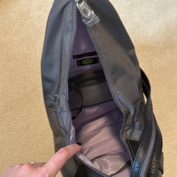 Mosey Life Levy convertible back pack, brand new with tags - Picture 3 of 4